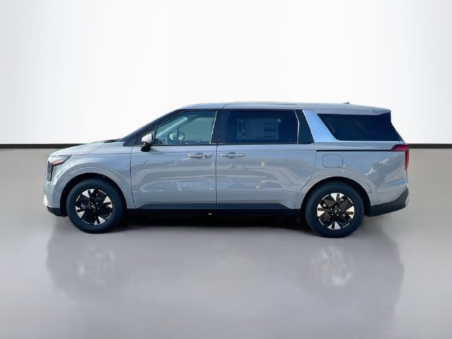 New 2027 Kia Carnival LXS FWD image 4