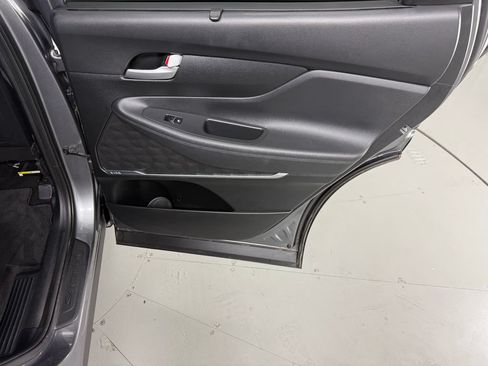 Used 2019 Hyundai Santa Fe SEL FWD image 39