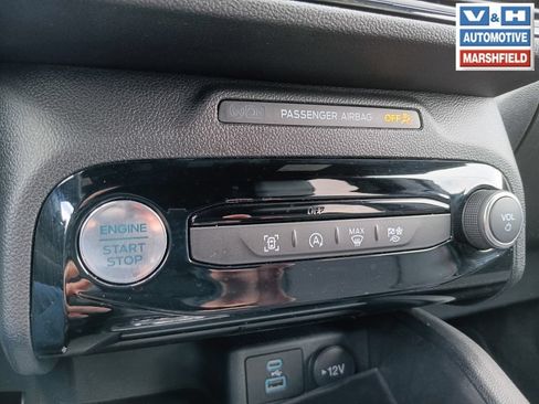 Used 2023 Ford Escape ST-Line w/ Tech Pack #1 AWD/4WD image 10