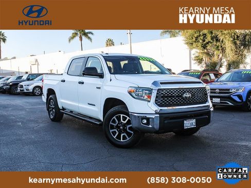 Used 2018 Toyota Tundra SR5 image 1