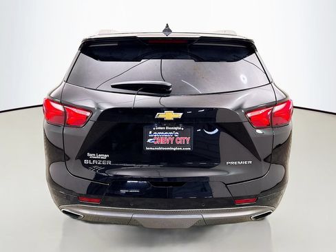 Used 2021 Chevrolet Blazer Premier w/ Driver Confidence II Package FWD image 6
