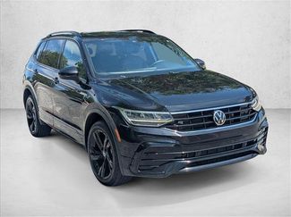 Used 2023 Volkswagen Tiguan SE R-Line video 3