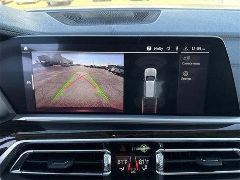 Used 2020 BMW X7 xDrive40i w/ Premium Package image 23