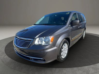 Used 2016 Chrysler Town & Country Touring w/ Driver Convenience Group