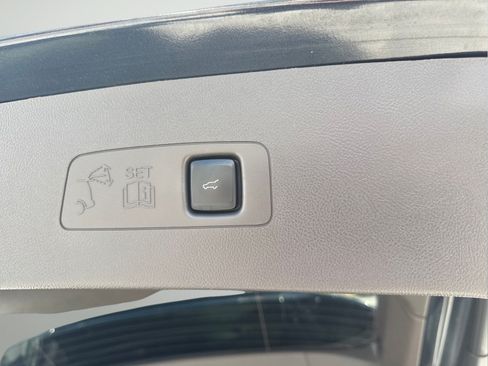 Used 2020 Lincoln Corsair Reserve w/ Equipment Group 201A FWD image 35