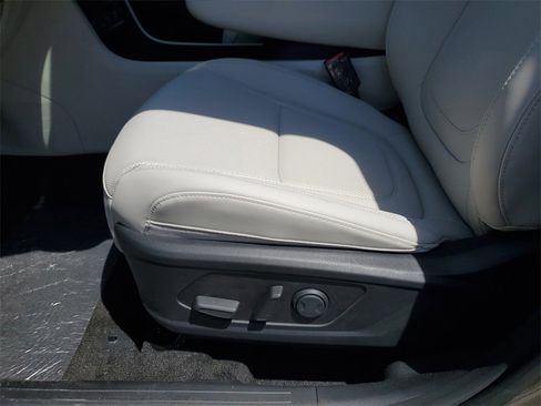 Used 2025 Hyundai Tucson SEL image 18