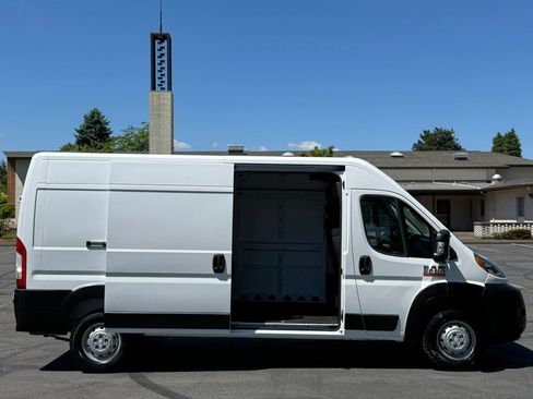 Used 2021 RAM ProMaster 2500 FWD image 23