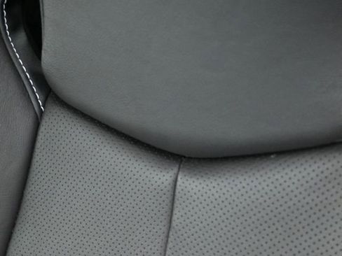 Used 2025 Chevrolet Corvette Stingray Coupe w/ Z51 Performance Package image 14