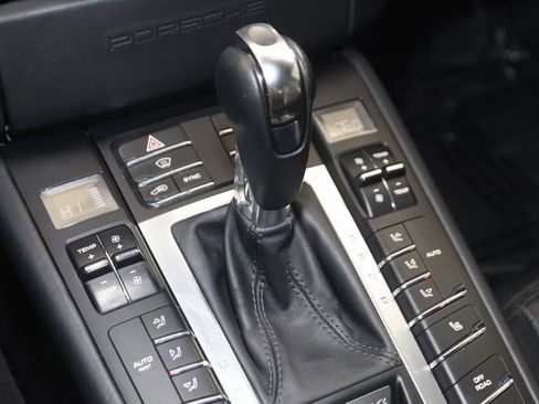 Used 2015 Porsche Macan S image 7