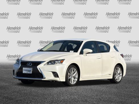 Used 2016 Lexus CT 200h image 9