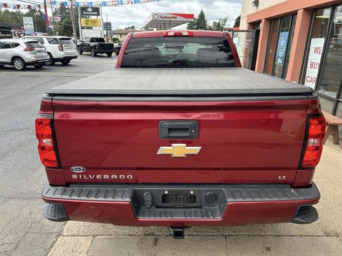 Used 2018 Chevrolet Silverado 1500 LT w/ All Star Edition AWD/4WD image 5