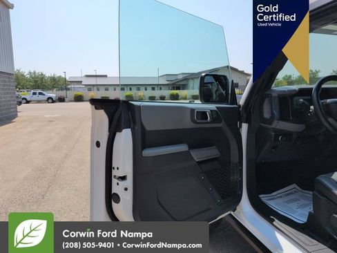 Used 2023 Ford Bronco Black Diamond AWD/4WD image 12