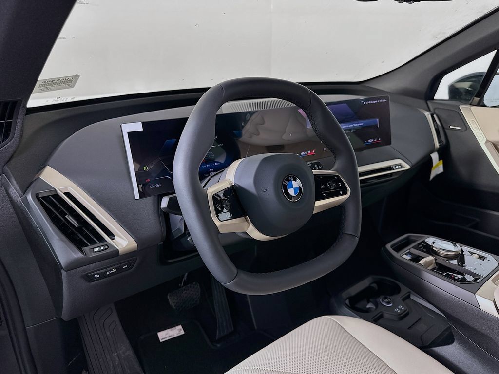 Used 2026 BMW iX xDrive45 AWD/4WD image 9