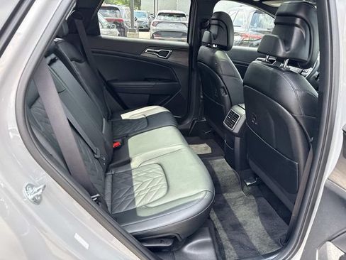 Used 2024 Kia Sportage X-Line w/ X-Line Premium Package AWD/4WD image 11