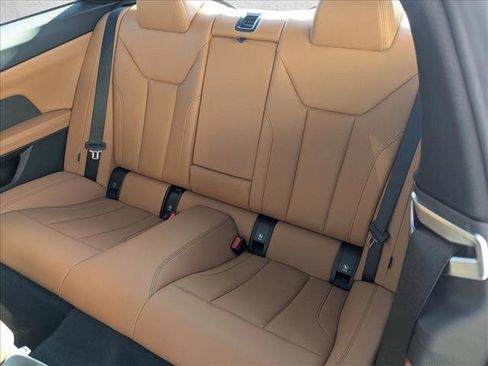 Used 2025 BMW M440i Coupe w/ Premium Package image 19