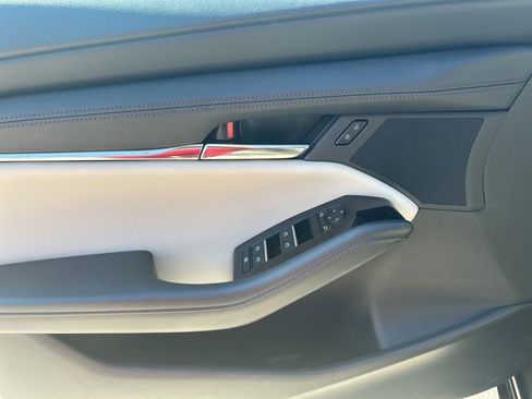 Used 2025 MAZDA MAZDA3 s image 16