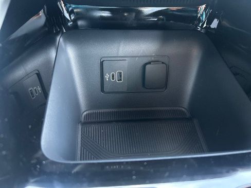 New 2026 Ford Explorer Platinum w/ LUX Leather Package image 18