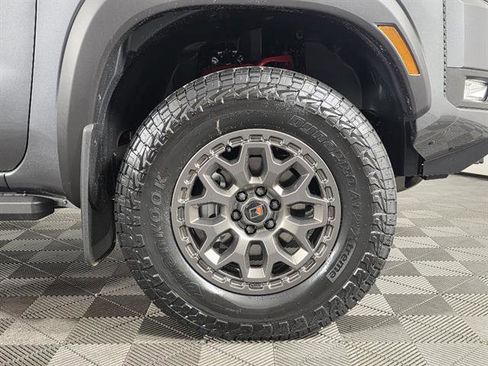 New 2026 Nissan Frontier PRO-4X w/ Pro Premium Package AWD/4WD image 12