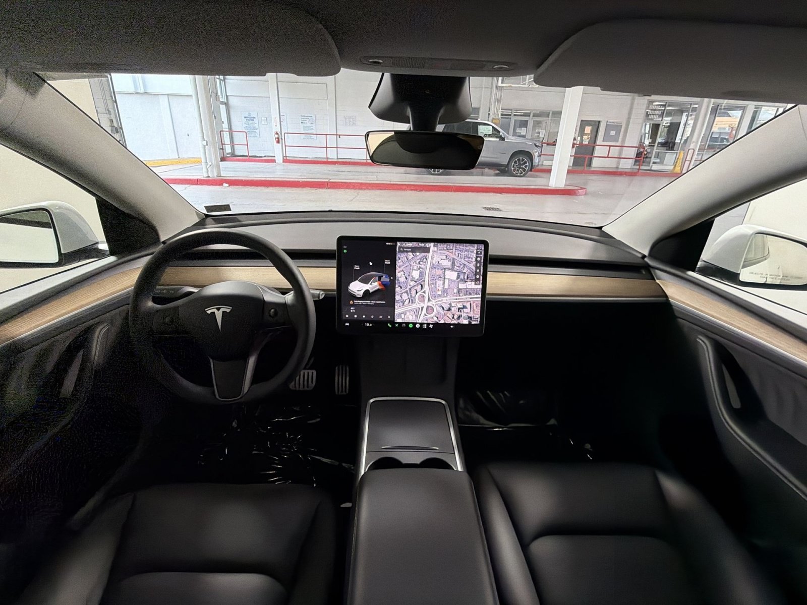 Used 2024 Tesla Model Y Performance AWD/4WD image 23