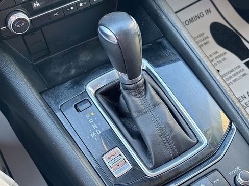 Used 2020 MAZDA CX-5 Touring image 27