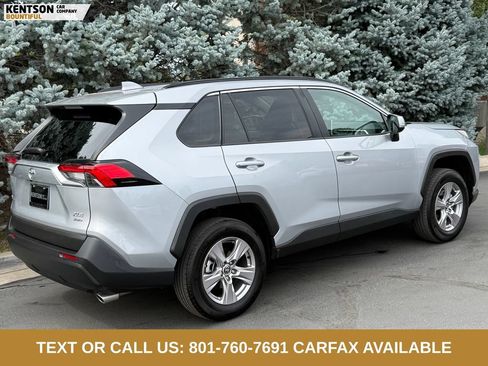 Used 2025 Toyota RAV4 XLE AWD/4WD image 8
