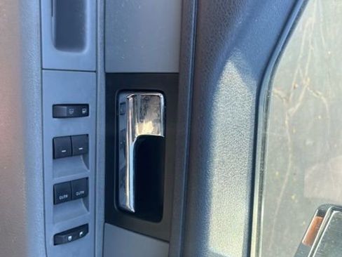 Used 2013 Ford F150 XLT w/ Luxury Equipment Group image 17