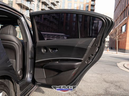 Used 2018 Acura RLX w/ Technology Package image 43