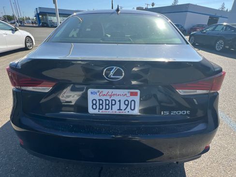 Used 2017 Lexus IS 200t w/ Navigation System Package RWD image 5