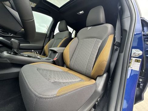 New 2026 Subaru Crosstrek 2.5i Sport AWD/4WD image 11