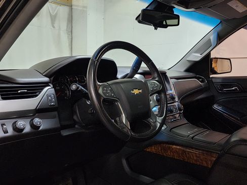 Used 2016 Chevrolet Tahoe LTZ AWD/4WD image 13