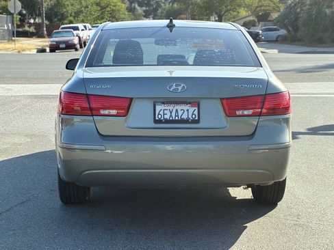 Used 2009 Hyundai Sonata GLS FWD image 9