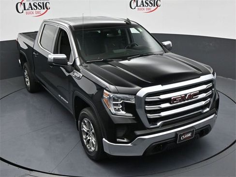 Used 2020 GMC Sierra 1500 SLE w/ SLE Value Package image 18