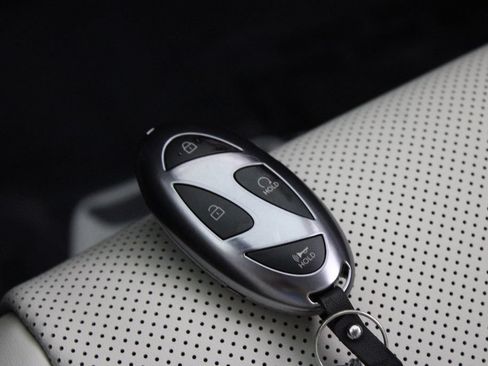 Certified 2026 Hyundai Santa Fe SEL FWD image 28