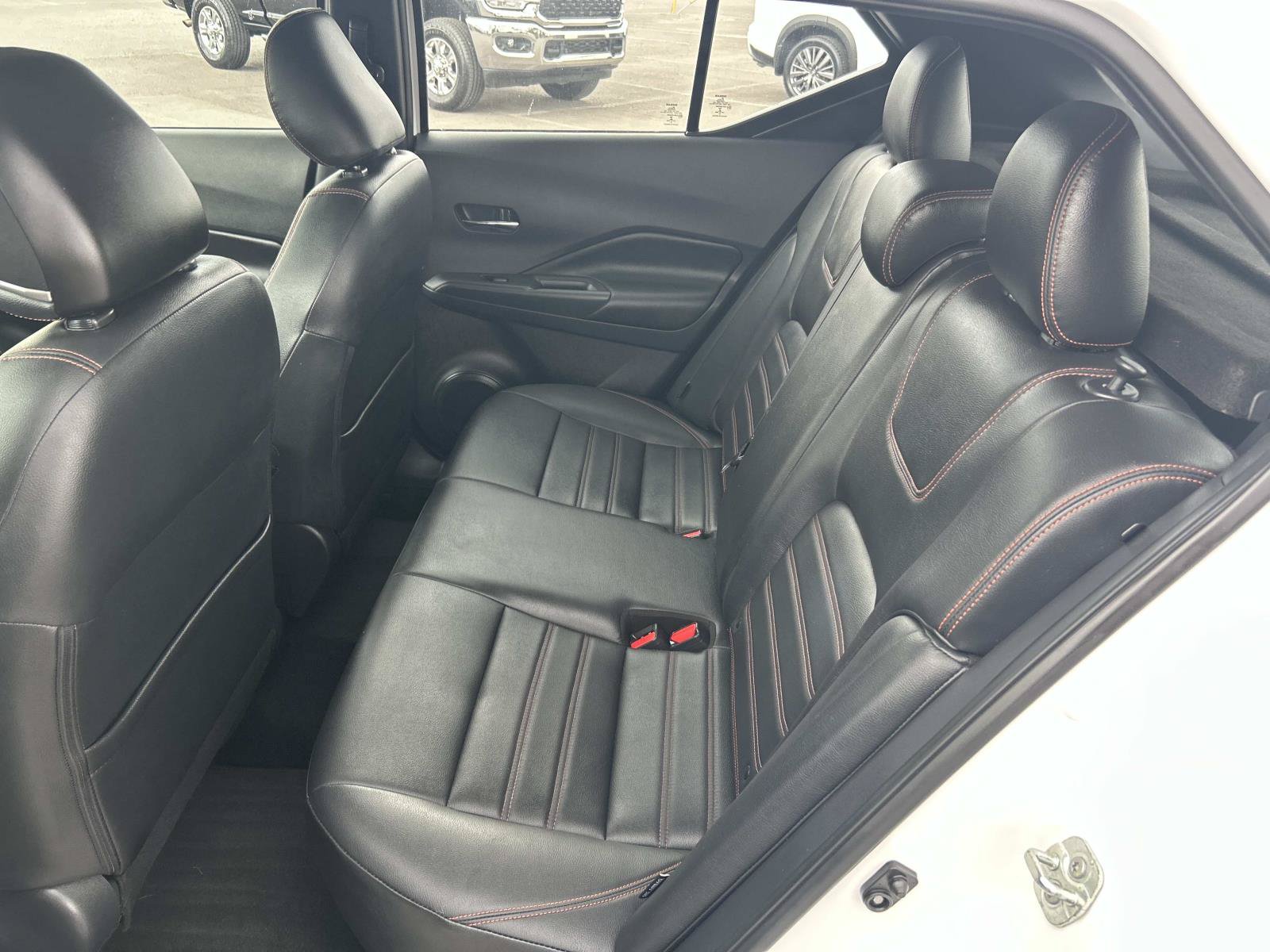Used 2020 Nissan Kicks SR w/ SR Premium Package FWD image 19