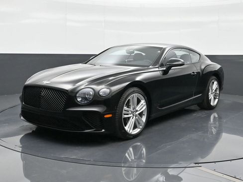 Certified 2023 Bentley Continental GT V8 AWD/4WD image 1