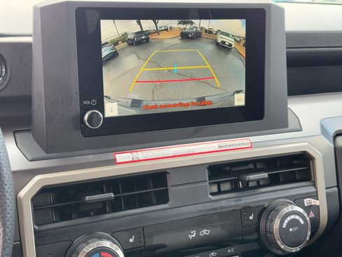 Certified 2025 Toyota Tacoma SR5 image 26