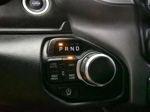 Used 2021 RAM 1500 Big Horn image 21