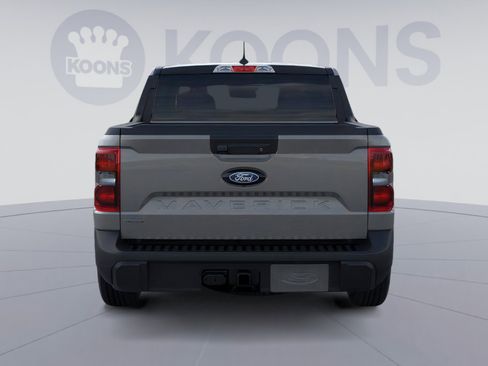 New 2026 Ford Maverick Lariat w/ Black Appearance Package image 7