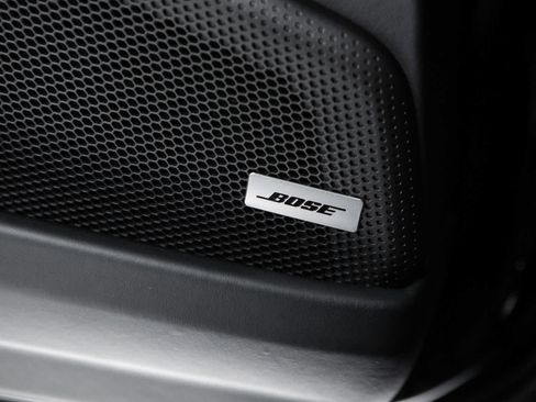 Certified 2025 Porsche Panamera Turbo AWD/4WD image 33