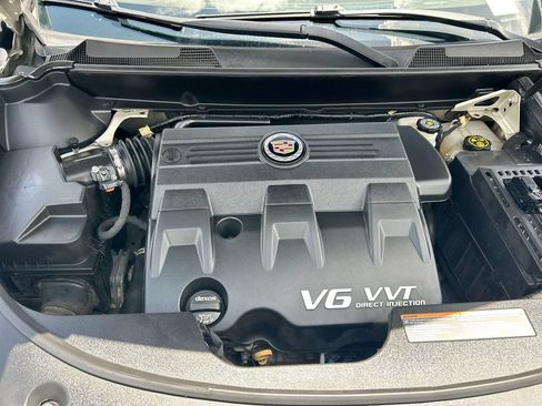 Used 2016 Cadillac SRX Premium FWD image 14