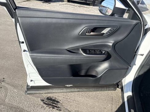 Used 2024 Toyota Crown Limited w/ Advanced Technology Package image 24