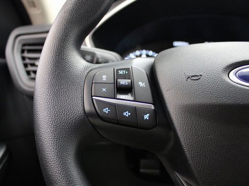 Used 2020 Ford Escape SE image 36