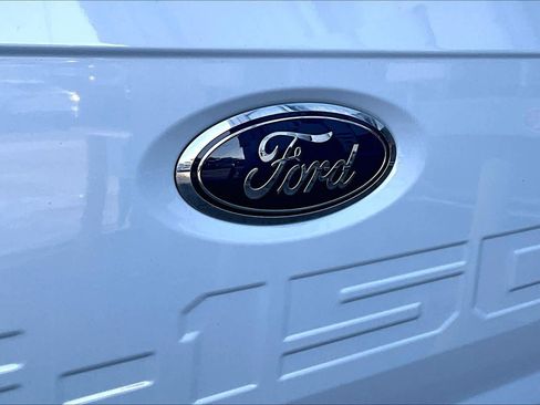 Used 2022 Ford F150 Lariat image 30