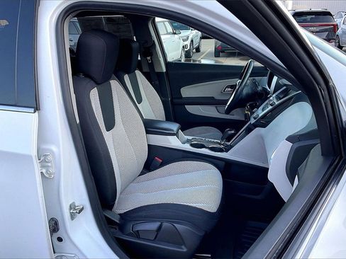 Used 2016 Chevrolet Equinox LT w/ Convenience Package image 7