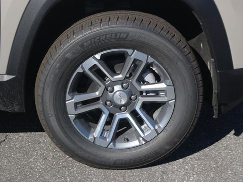 New 2026 GMC Terrain Elevation w/ Technology Package II image 9