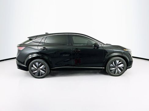 Used 2024 Nissan Ariya FWD image 10