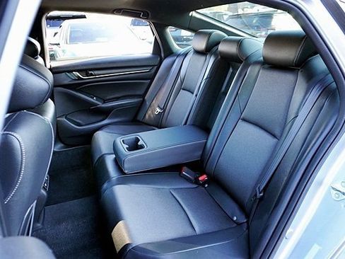 Used 2022 Honda Accord Sport image 16