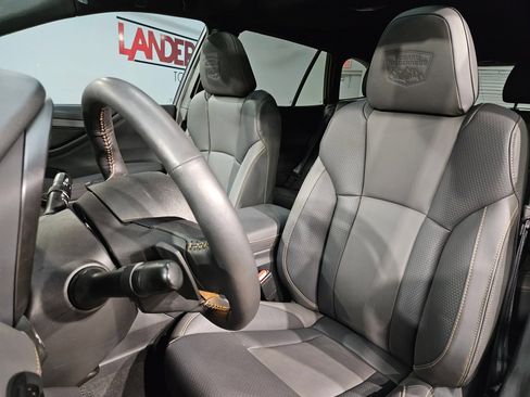 Used 2025 Subaru Outback Wilderness AWD/4WD image 25