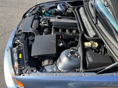 Used 2004 BMW 325Ci Convertible RWD image 40