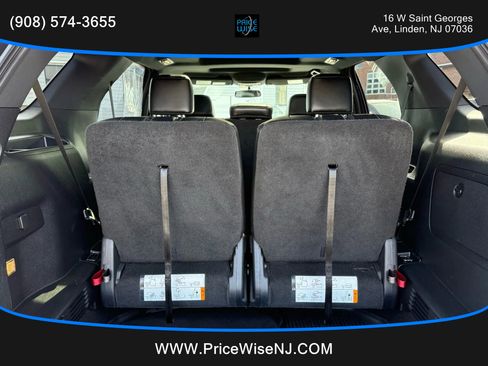 Used 2017 Ford Explorer XLT w/ Equipment Group 202A image 33